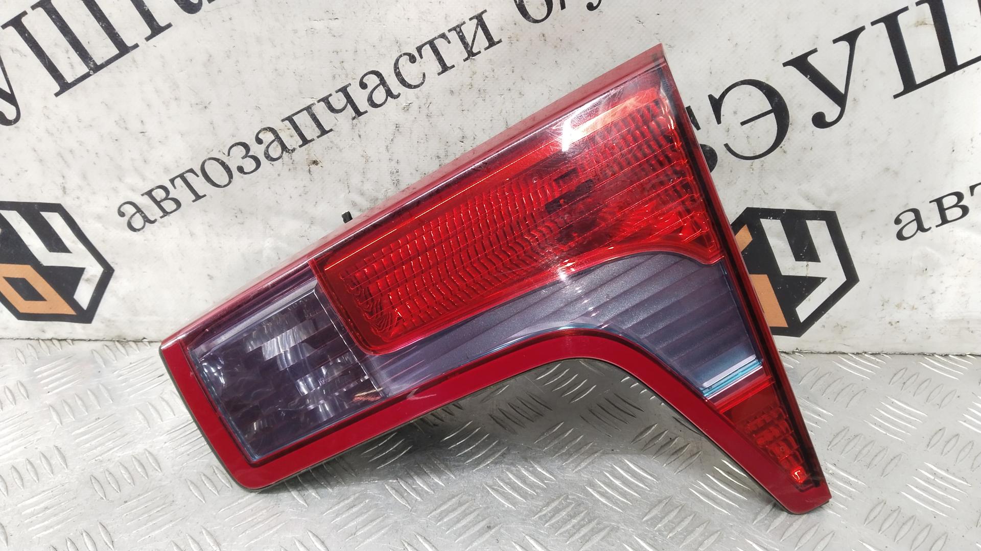 Фонарь крышки багажника правый Citroen C5 1 купить в России